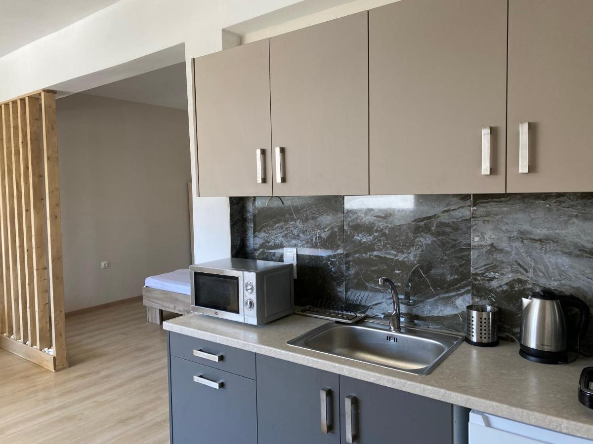 Lmj Apartments 阿特米达 外观 照片
